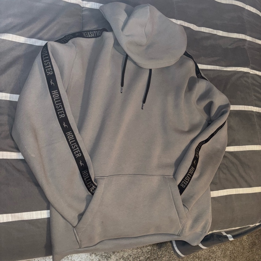 Hollister Gray Hoodie with Black Accents